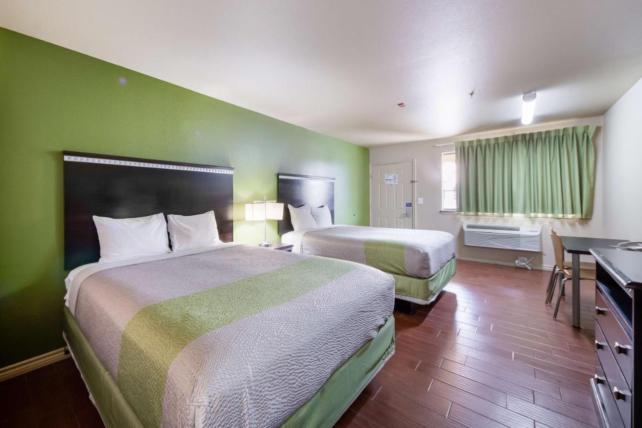 Motel 6 Floresville Extérieur photo