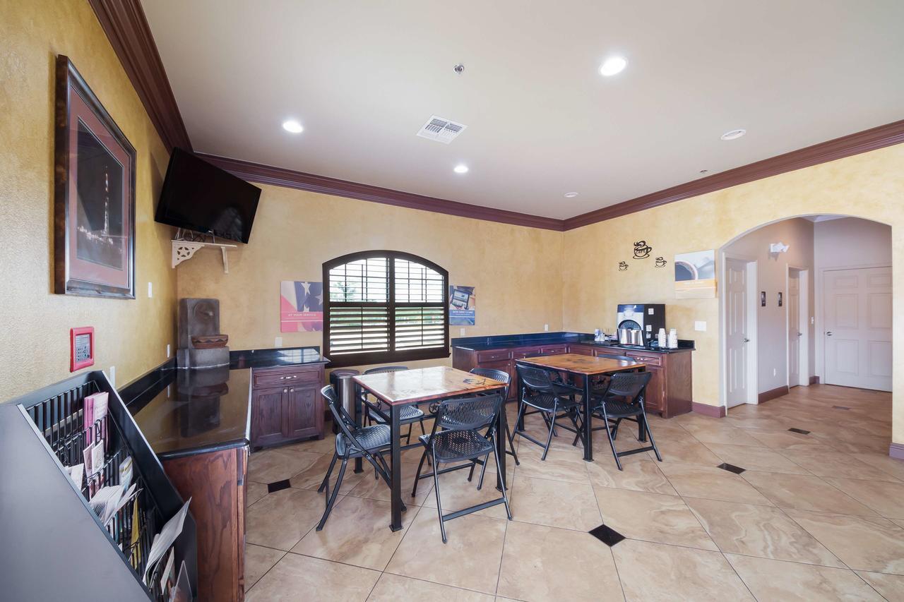 Motel 6 Floresville Extérieur photo
