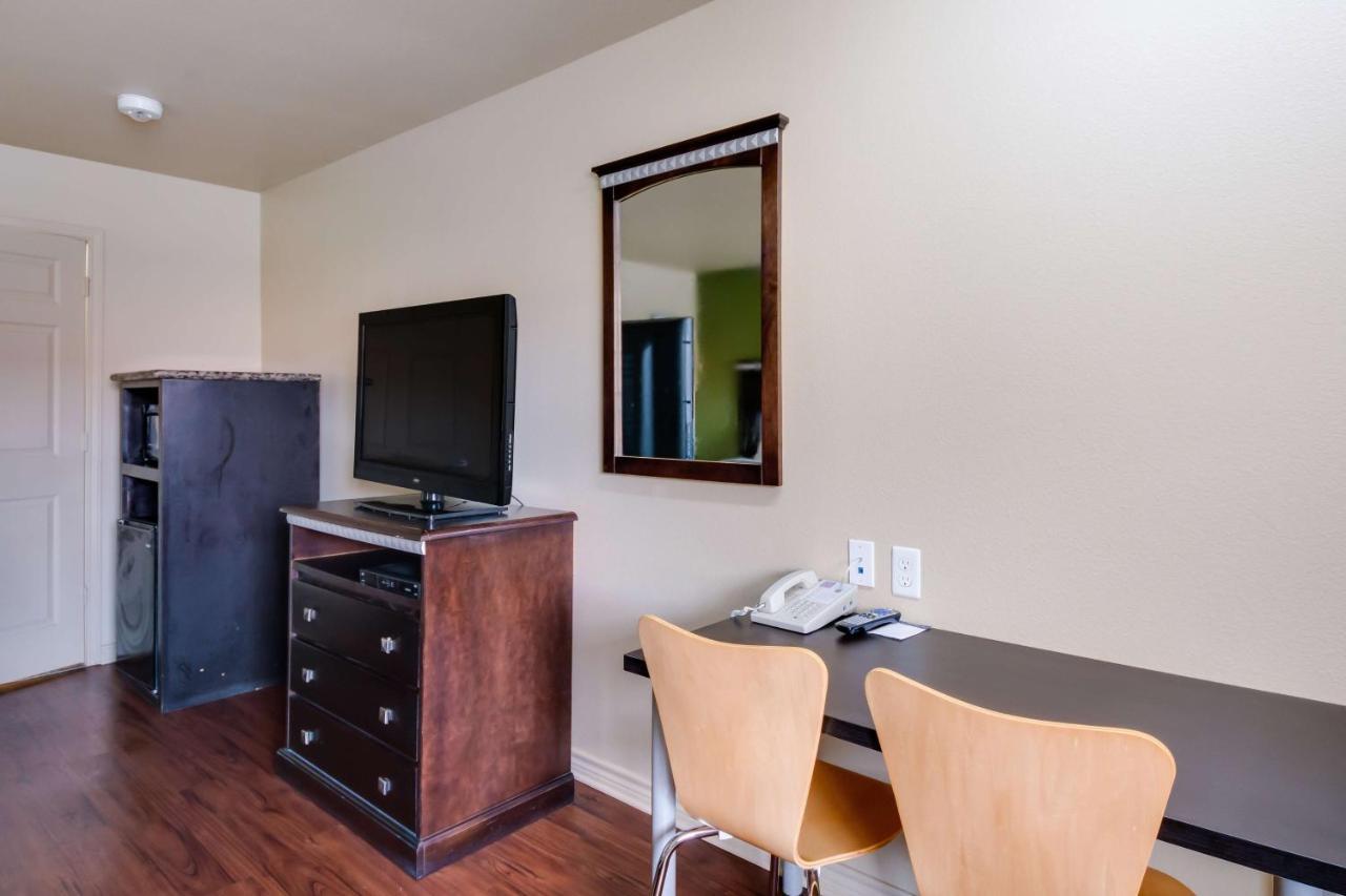 Motel 6 Floresville Extérieur photo